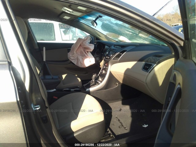 Photo 4 VIN: 5NPDH4AE4FH584006 - HYUNDAI ELANTRA 