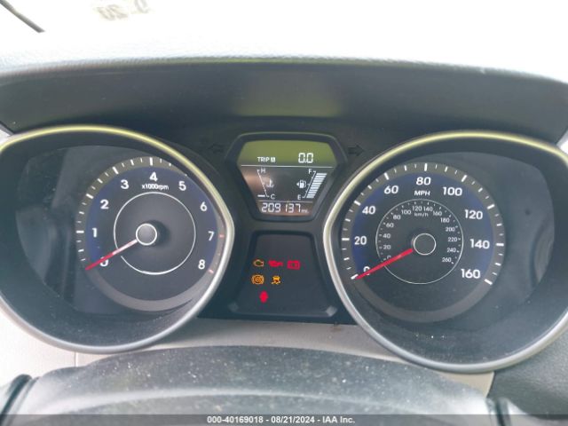 Photo 6 VIN: 5NPDH4AE4FH586094 - HYUNDAI ELANTRA 