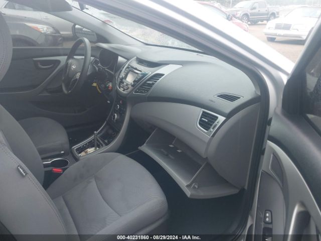 Photo 4 VIN: 5NPDH4AE4FH587066 - HYUNDAI ELANTRA 