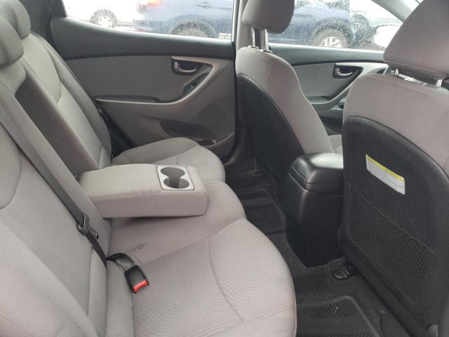 Photo 9 VIN: 5NPDH4AE4FH587472 - HYUNDAI ELANTRA SE 