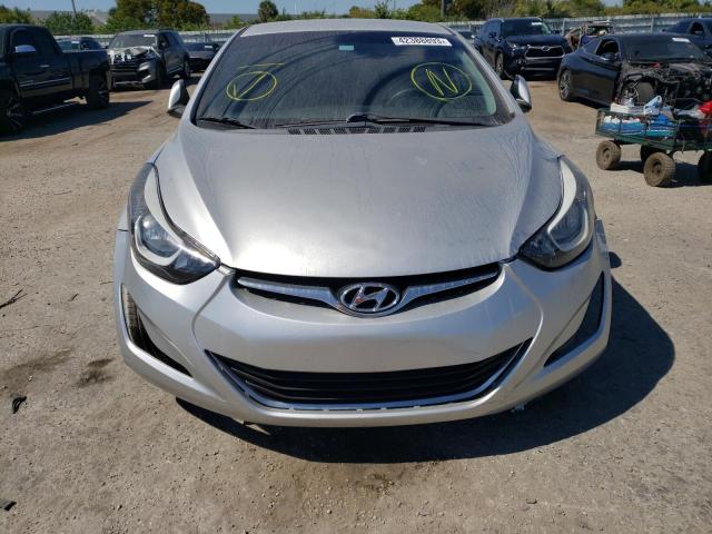 Photo 4 VIN: 5NPDH4AE4FH591019 - HYUNDAI ELANTRA SE 