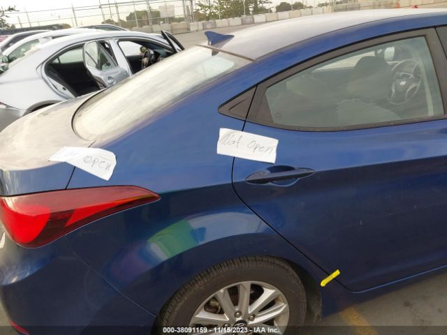 Photo 7 VIN: 5NPDH4AE4FH599654 - HYUNDAI ELANTRA 