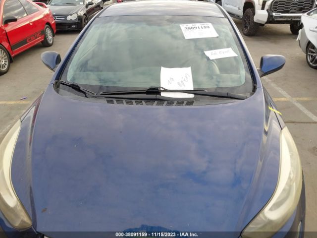 Photo 9 VIN: 5NPDH4AE4FH599654 - HYUNDAI ELANTRA 