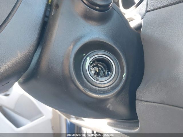 Photo 5 VIN: 5NPDH4AE4FH599654 - HYUNDAI ELANTRA 