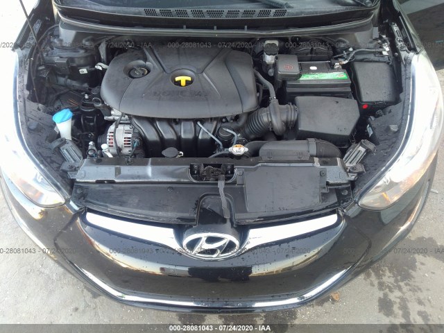 Photo 9 VIN: 5NPDH4AE4FH606246 - HYUNDAI ELANTRA 