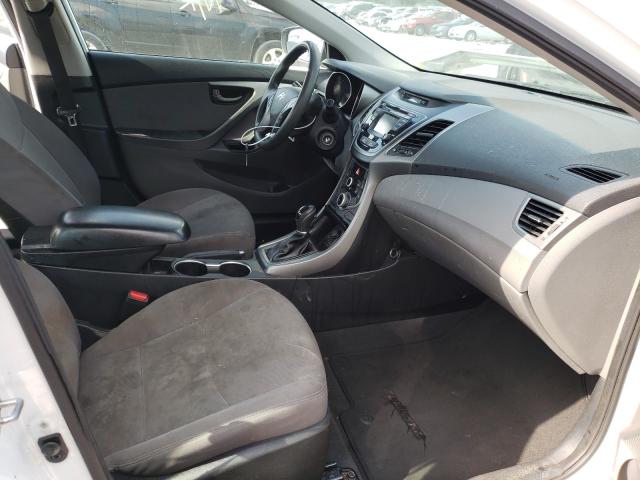 Photo 4 VIN: 5NPDH4AE4FH607297 - HYUNDAI ELANTRA SE 