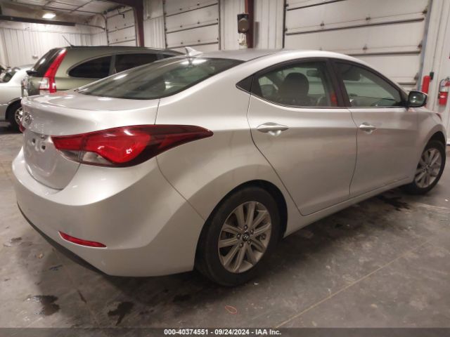 Photo 3 VIN: 5NPDH4AE4FH608465 - HYUNDAI ELANTRA 