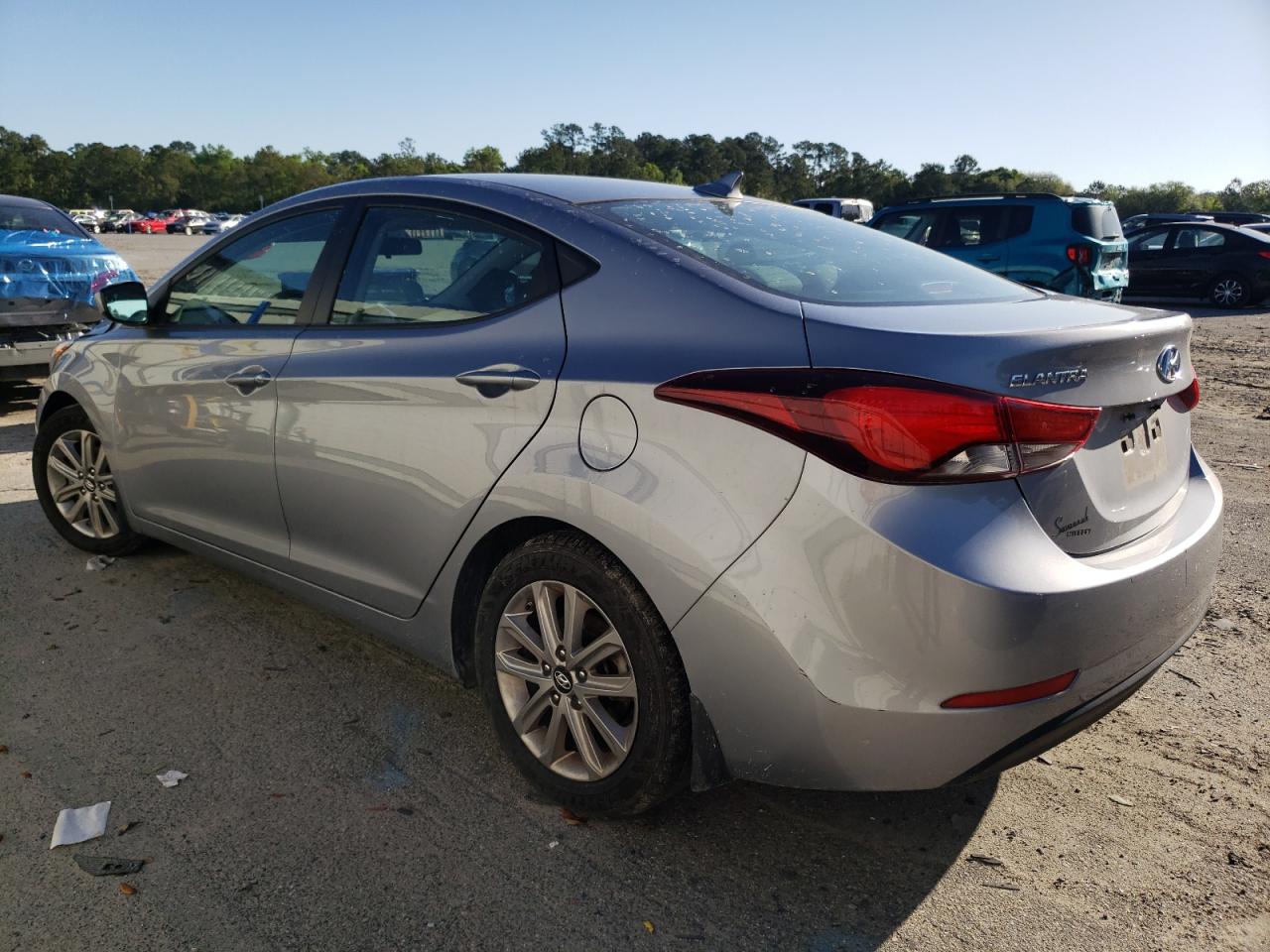 Photo 1 VIN: 5NPDH4AE4FH613696 - HYUNDAI ELANTRA 