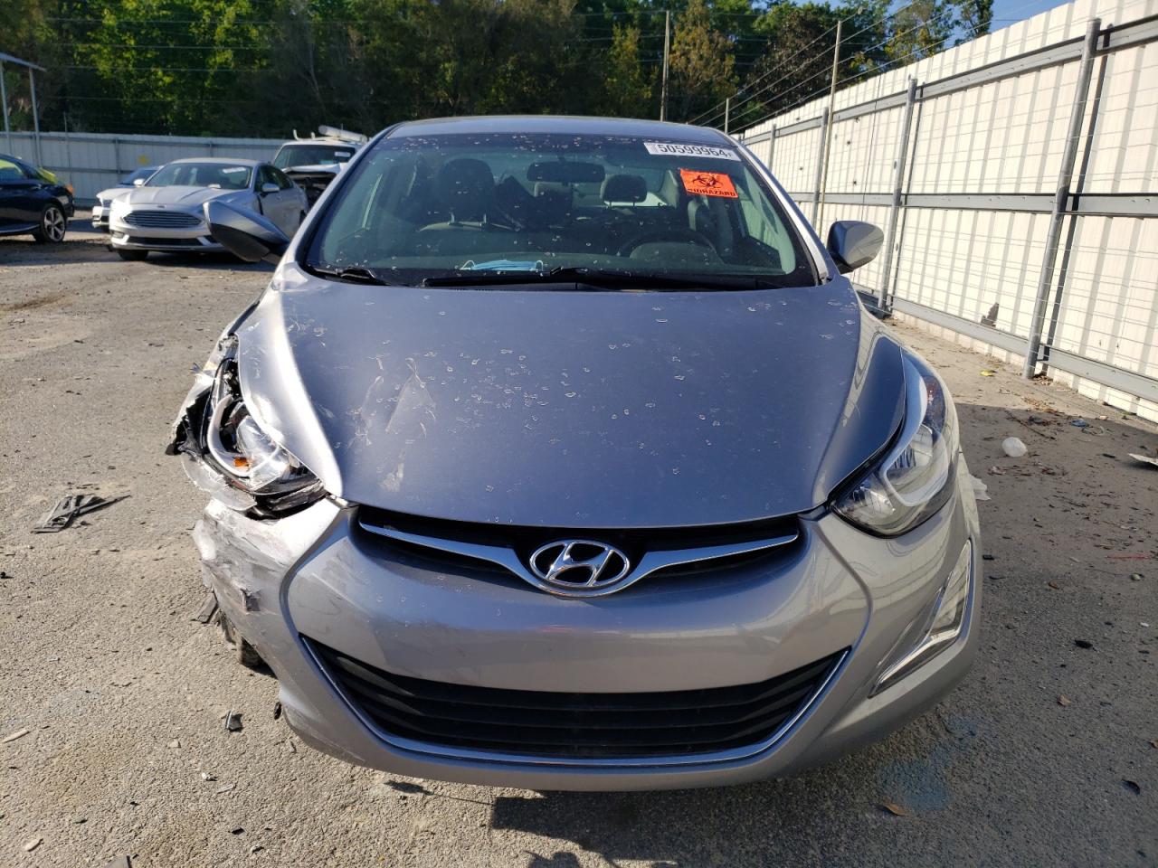 Photo 4 VIN: 5NPDH4AE4FH613696 - HYUNDAI ELANTRA 