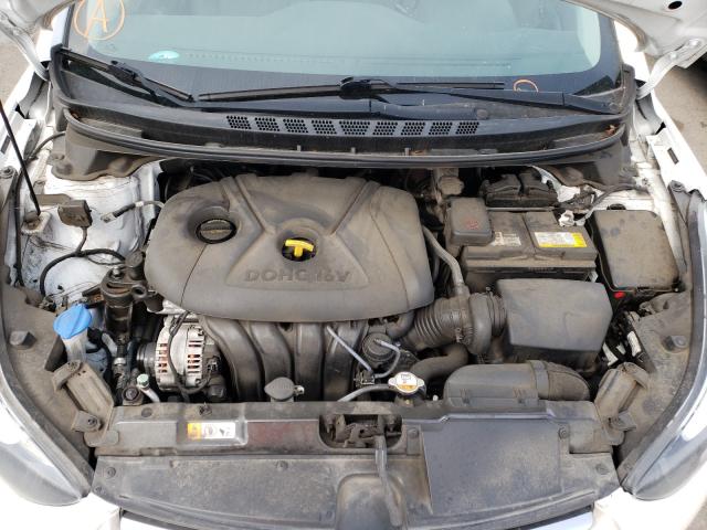 Photo 6 VIN: 5NPDH4AE4FH615948 - HYUNDAI ELANTRA 