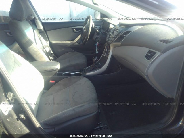 Photo 4 VIN: 5NPDH4AE4FH619546 - HYUNDAI ELANTRA 