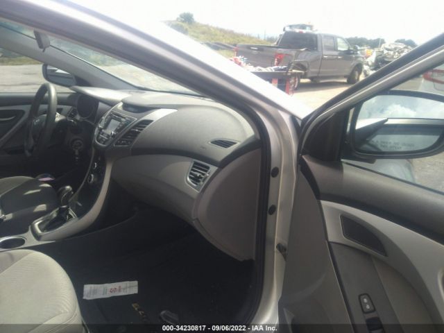 Photo 4 VIN: 5NPDH4AE4FH622589 - HYUNDAI ELANTRA 