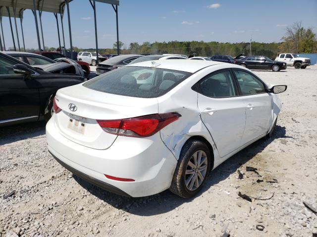 Photo 3 VIN: 5NPDH4AE4FH630322 - HYUNDAI ELANTRA SE 