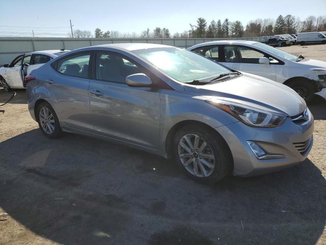 Photo 3 VIN: 5NPDH4AE4FH638582 - HYUNDAI ELANTRA SE 