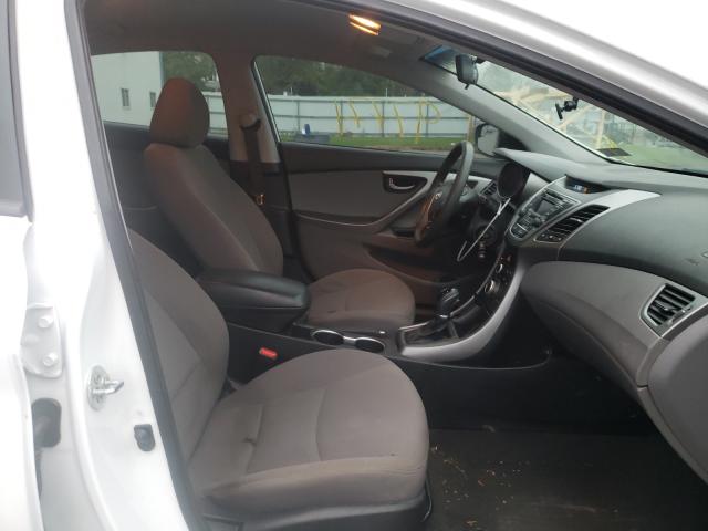 Photo 4 VIN: 5NPDH4AE4FH640624 - HYUNDAI ELANTRA SE 