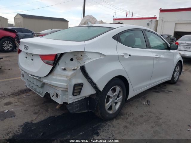 Photo 3 VIN: 5NPDH4AE4FH643782 - HYUNDAI ELANTRA 