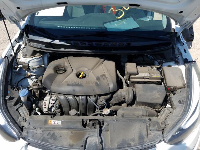 Photo 6 VIN: 5NPDH4AE4FH652515 - HYUNDAI ELANTRA SE 