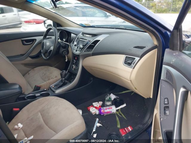 Photo 4 VIN: 5NPDH4AE4GH654363 - HYUNDAI ELANTRA 