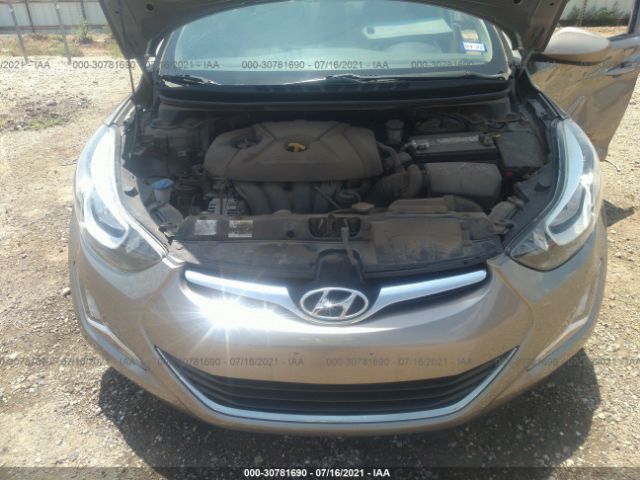 Photo 9 VIN: 5NPDH4AE4GH656730 - HYUNDAI ELANTRA 