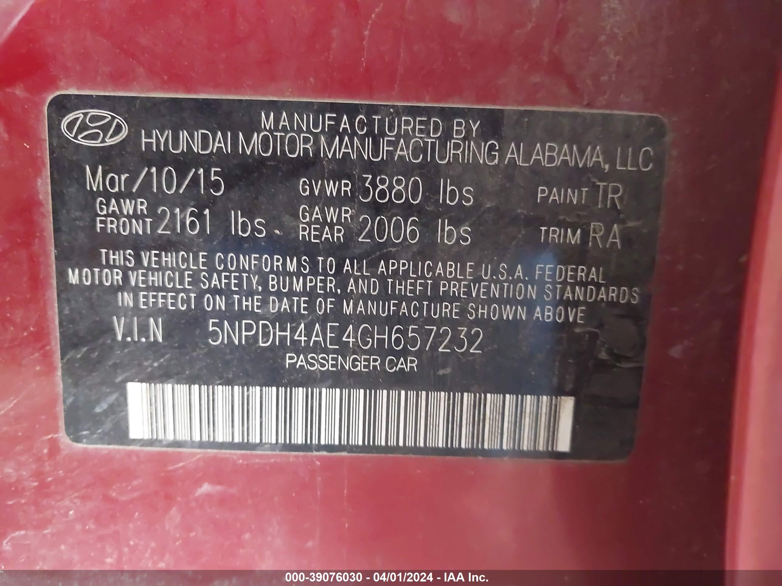 Photo 8 VIN: 5NPDH4AE4GH657232 - HYUNDAI ELANTRA 