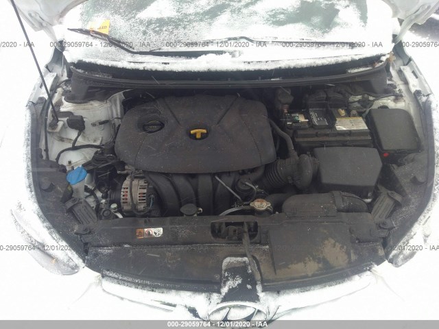 Photo 9 VIN: 5NPDH4AE4GH659322 - HYUNDAI ELANTRA 