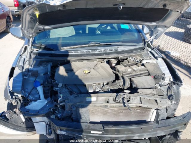 Photo 9 VIN: 5NPDH4AE4GH659675 - HYUNDAI ELANTRA 