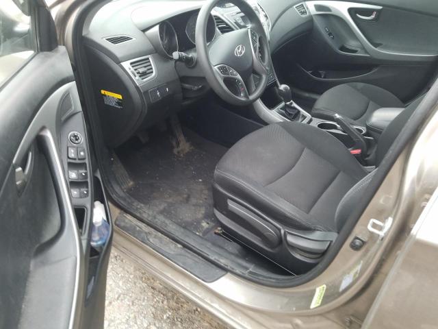 Photo 6 VIN: 5NPDH4AE4GH660373 - HYUNDAI ELANTRA SE 