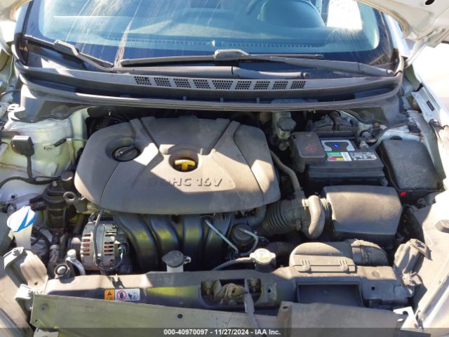 Photo 9 VIN: 5NPDH4AE4GH660647 - HYUNDAI ELANTRA 