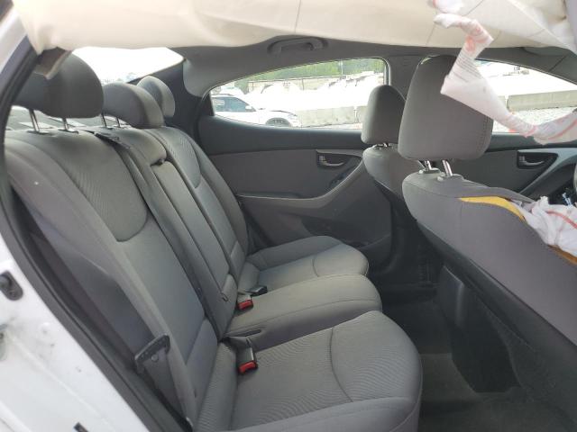 Photo 9 VIN: 5NPDH4AE4GH661149 - HYUNDAI ELANTRA SE 