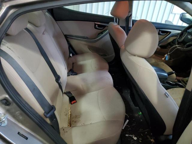 Photo 9 VIN: 5NPDH4AE4GH672068 - HYUNDAI ELANTRA SE 