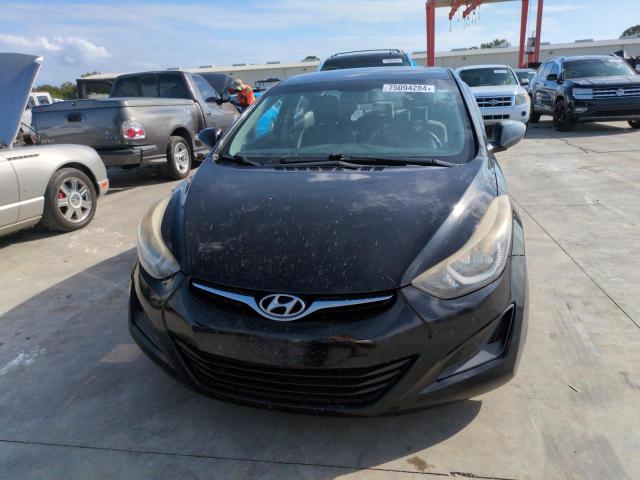 Photo 4 VIN: 5NPDH4AE4GH679988 - HYUNDAI ELANTRA SE 