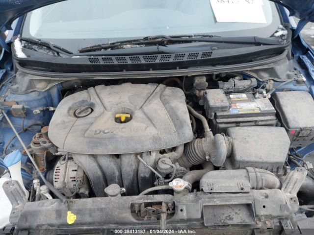 Photo 9 VIN: 5NPDH4AE4GH680915 - HYUNDAI ELANTRA 