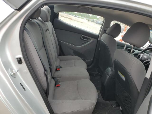 Photo 9 VIN: 5NPDH4AE4GH682728 - HYUNDAI ELANTRA 