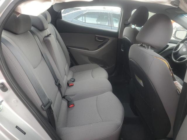 Photo 9 VIN: 5NPDH4AE4GH682969 - HYUNDAI ELANTRA 