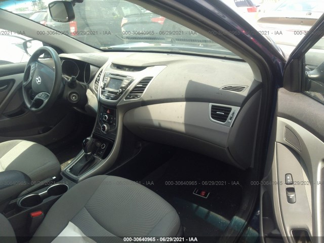 Photo 4 VIN: 5NPDH4AE4GH684043 - HYUNDAI ELANTRA 