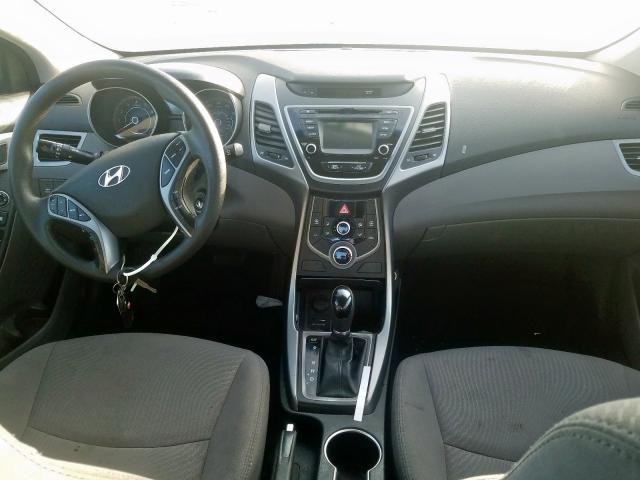 Photo 8 VIN: 5NPDH4AE4GH684382 - HYUNDAI ELANTRA SE 