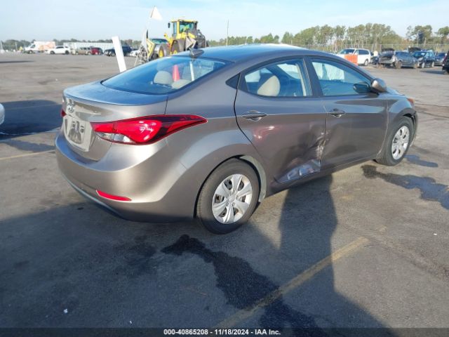 Photo 3 VIN: 5NPDH4AE4GH686309 - HYUNDAI ELANTRA 