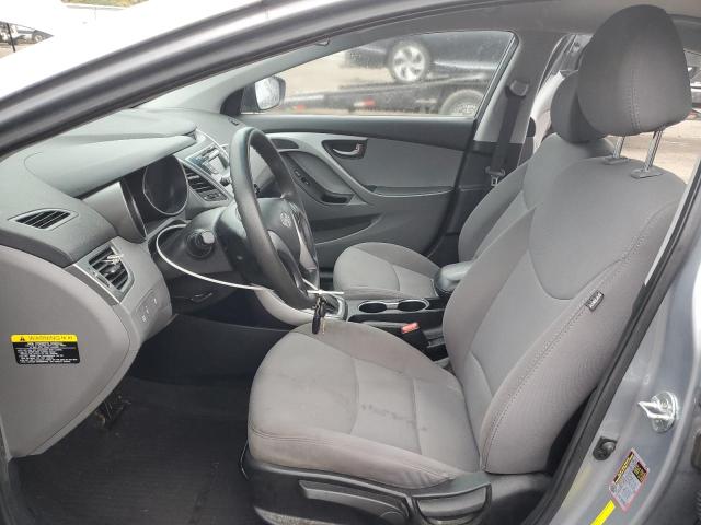 Photo 6 VIN: 5NPDH4AE4GH694491 - HYUNDAI ELANTRA SE 