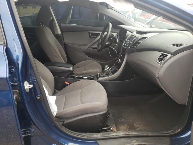 Photo 4 VIN: 5NPDH4AE4GH701083 - HYUNDAI ELANTRA SE 