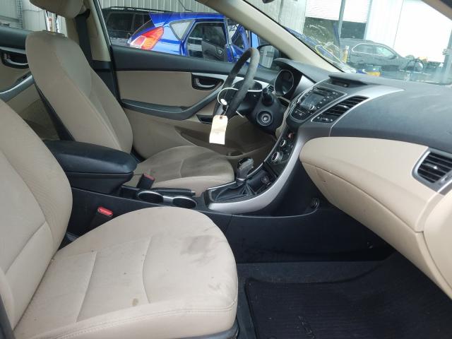 Photo 4 VIN: 5NPDH4AE4GH705912 - HYUNDAI ELANTRA SE 