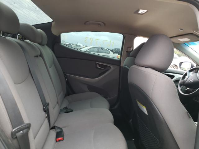 Photo 5 VIN: 5NPDH4AE4GH706137 - HYUNDAI ELANTRA SE 