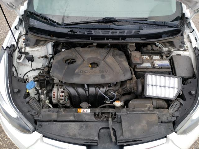 Photo 6 VIN: 5NPDH4AE4GH706137 - HYUNDAI ELANTRA SE 