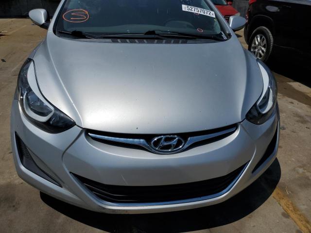 Photo 8 VIN: 5NPDH4AE4GH706252 - HYUNDAI ELANTRA SE 