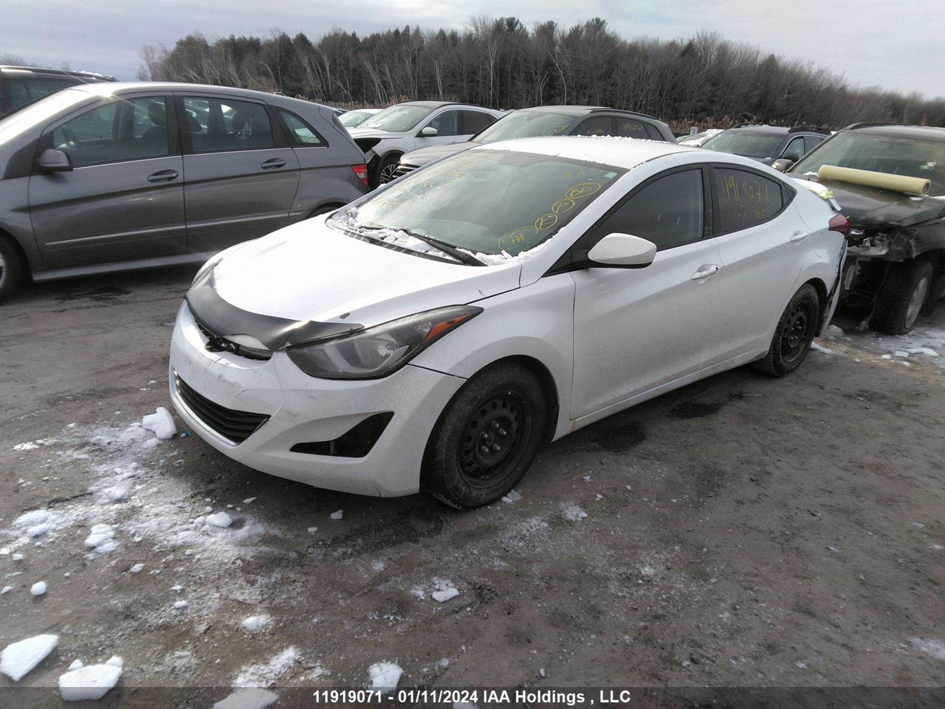 Photo 2 VIN: 5NPDH4AE4GH709605 - HYUNDAI ELANTRA 