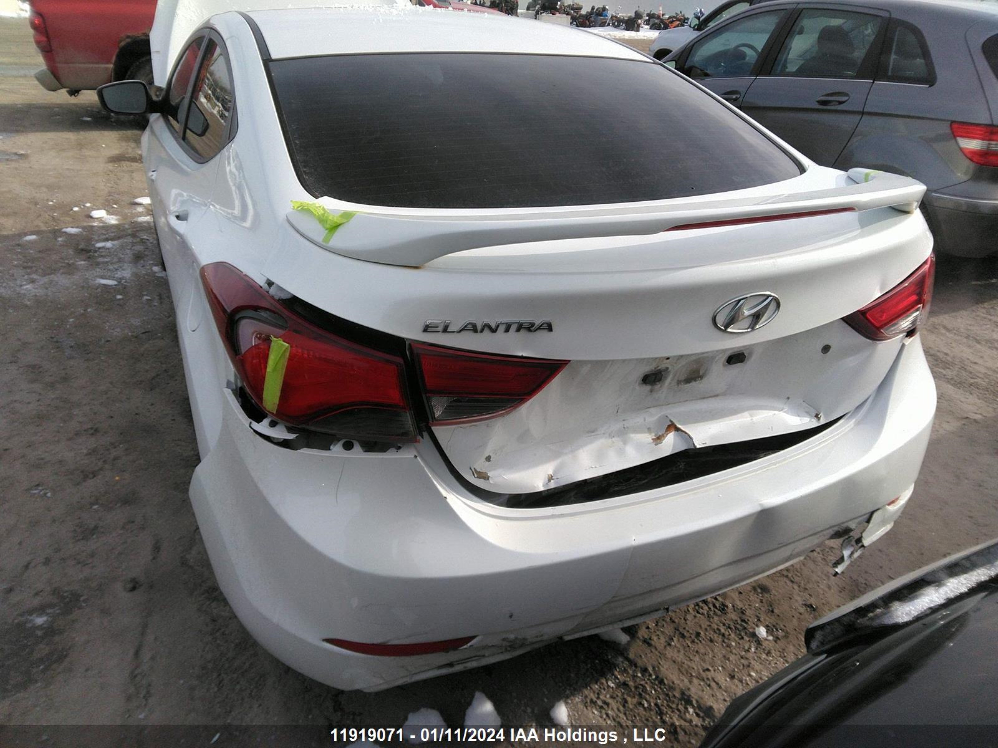 Photo 6 VIN: 5NPDH4AE4GH709605 - HYUNDAI ELANTRA 