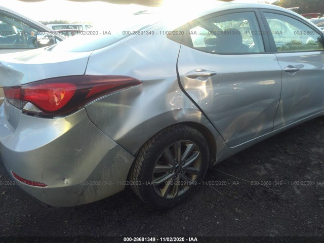 Photo 5 VIN: 5NPDH4AE4GH715792 - HYUNDAI ELANTRA 