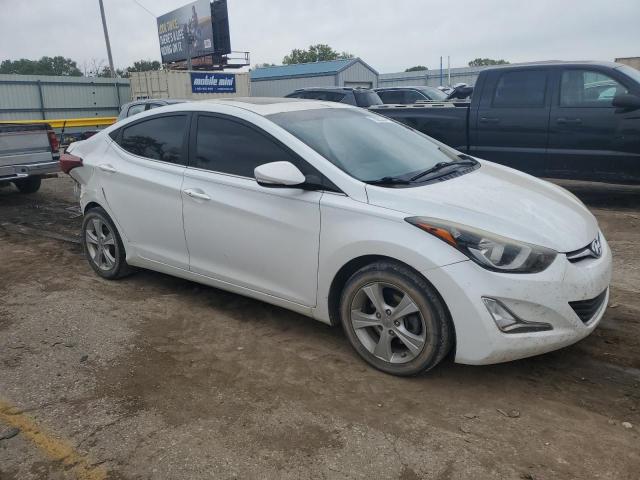 Photo 3 VIN: 5NPDH4AE4GH723455 - HYUNDAI ELANTRA SE 