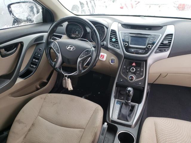 Photo 8 VIN: 5NPDH4AE4GH723472 - HYUNDAI ELANTRA SE 