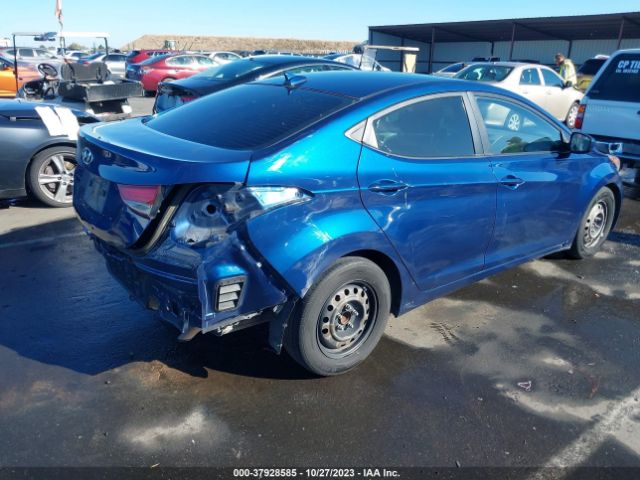 Photo 3 VIN: 5NPDH4AE4GH728218 - HYUNDAI ELANTRA 