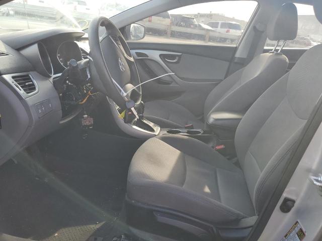 Photo 6 VIN: 5NPDH4AE4GH732530 - HYUNDAI ELANTRA SE 